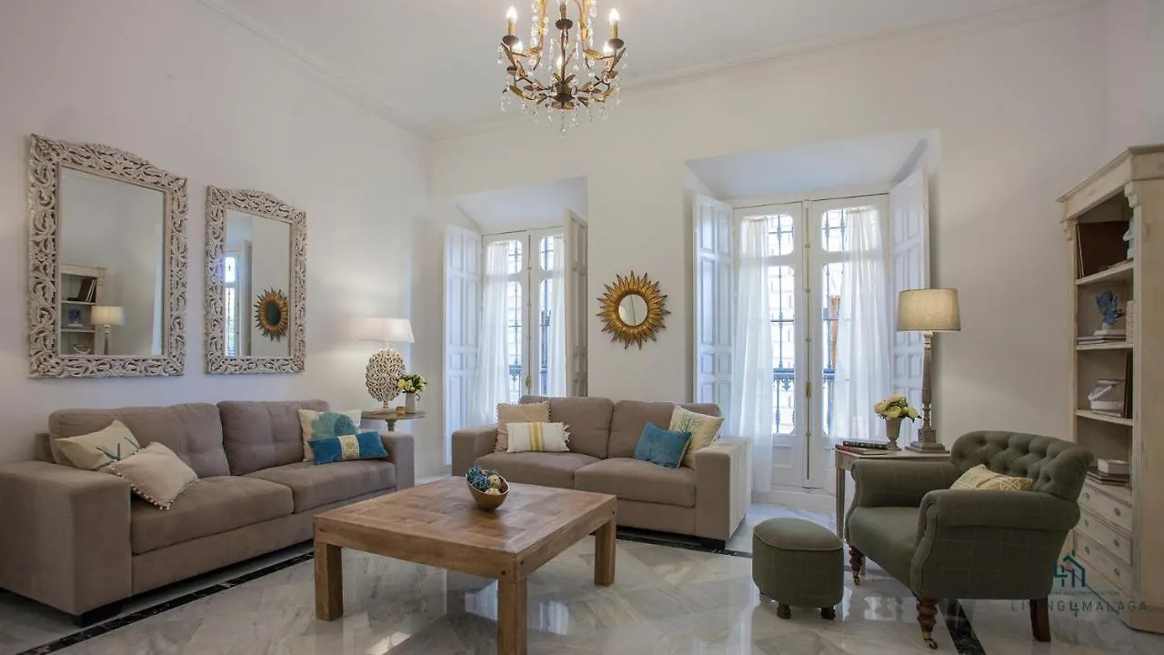 Living4Malaga Aduana Presidential Apartment