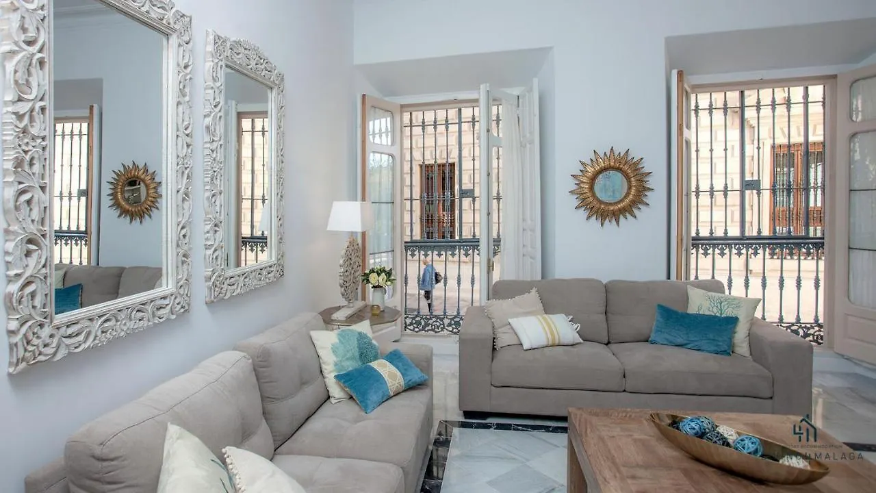 Living4Malaga Aduana Presidential 아파트 0*, 말라가