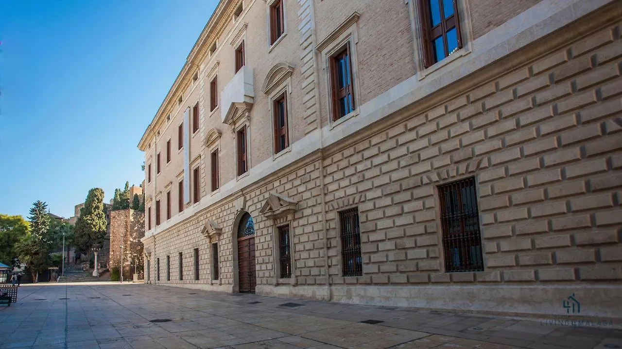 Living4Malaga Aduana Presidential Apartment