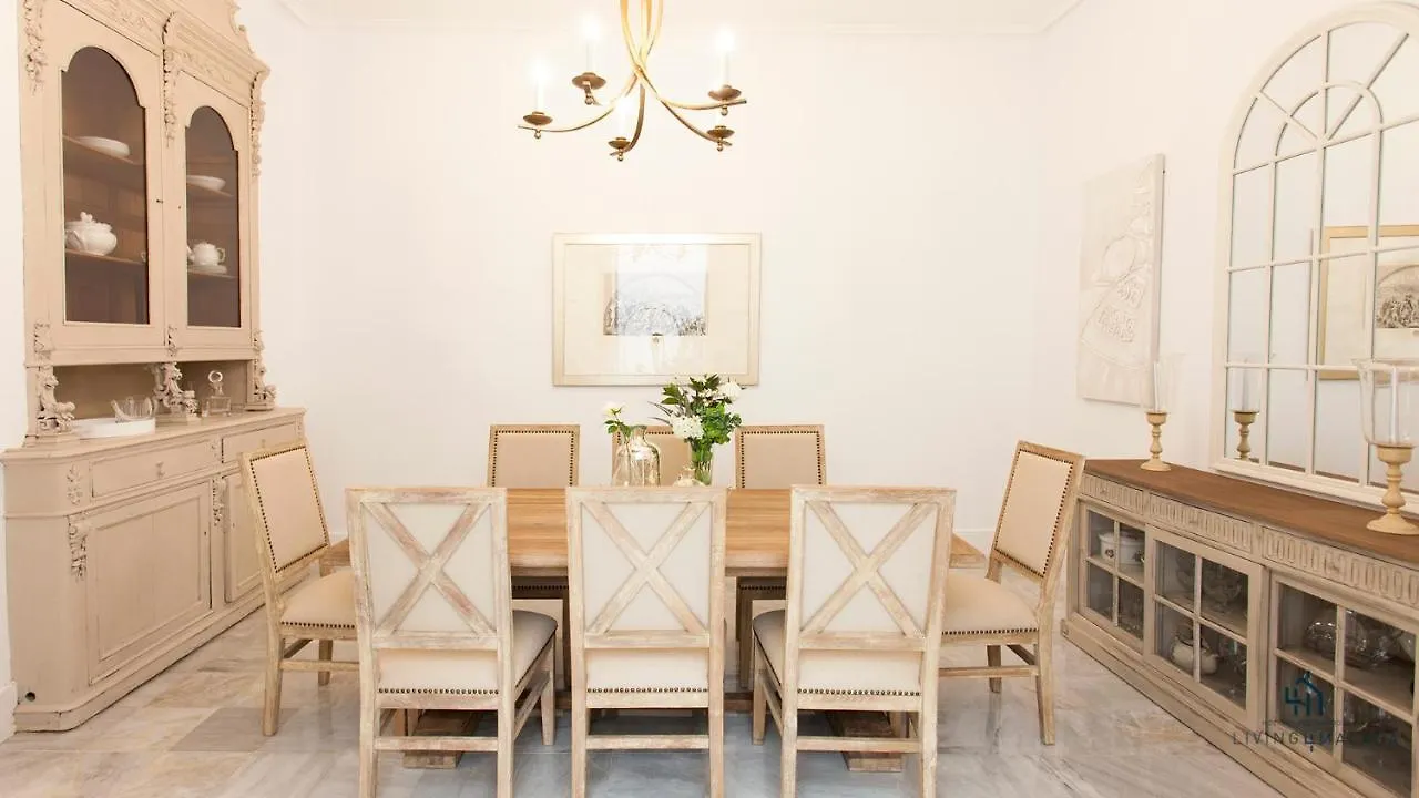 Living4Malaga Aduana Presidential Apartment  Malaga